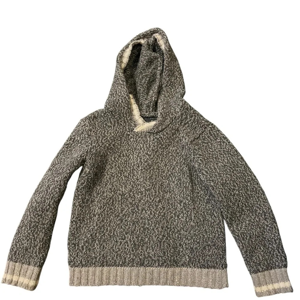 Oshkosh B’gosh kids Gray Knit Sweater size 4T